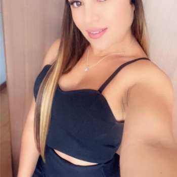 Soy daniela una joven masajista muy cariñosa, Alicante
