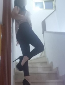 Colombiana exuberante salida bizum guapa