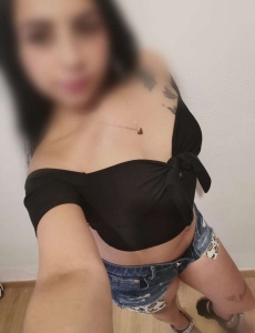 Camilita, latina caribeña muy hot