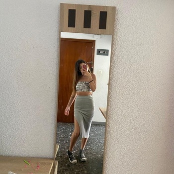 Chica no profesional por ayuda económica chica guapa, Elche