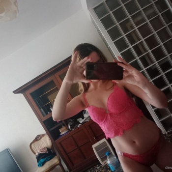 Pareja con ganas de pasarlo bien, Alicante
