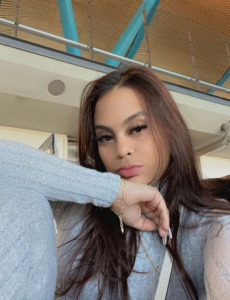 Mónica, chica vip en alicante