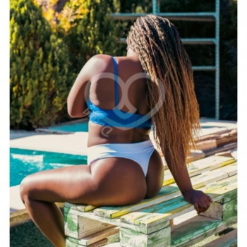 Muñequita colombiana de lujo en benidorm, Benidorm