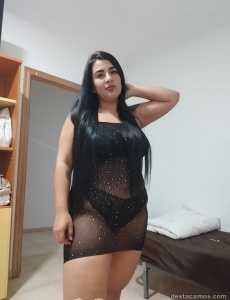 Jovencita latina morena sin lÍmites