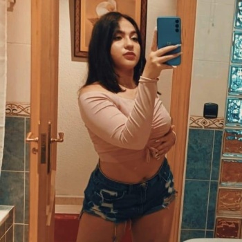 Nikol y super simpatica, Alicante