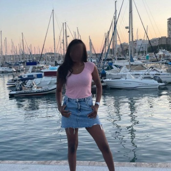 Gisel, mulata feliz, Alicante