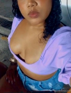Hola mi nombre es scarlett una hermosa morena brasileña