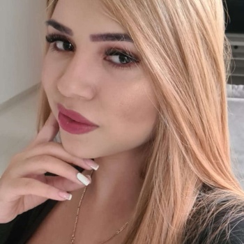 Luna, rubia colombiana en elche, Elche