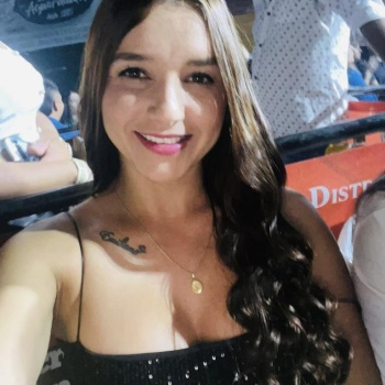 Hola soy una chica traviesa colombiana estoy en, Benidorm
