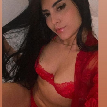 Defino como una chica sensual y exuberante, soy, Benidorm