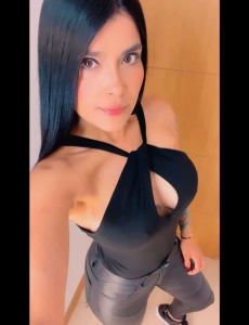 Samanta, guapa y divertida