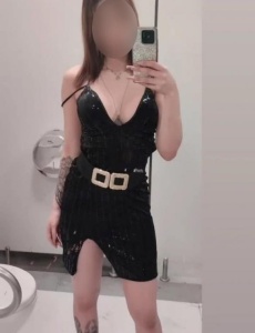 Soy Nerea, una chica exuberante lista para hacer