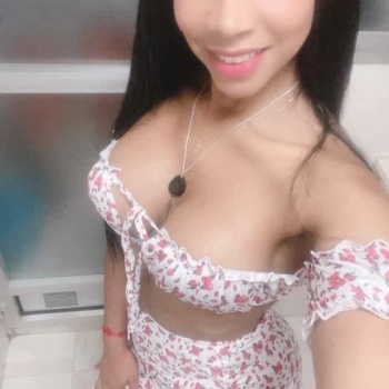 Chica guapa brazileña recién llegada, Alicante