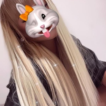 Hola mor soy brenda una chica morena, alta, Alicante