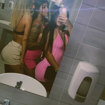 Hola somos 3 amigas colombianas en donde encontrarás, Alicante
