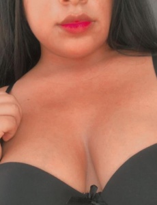 Latina, joven, novedad en benidorm