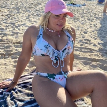 Novedades luciana. Latina por primera vez en tu ciudad, Denia