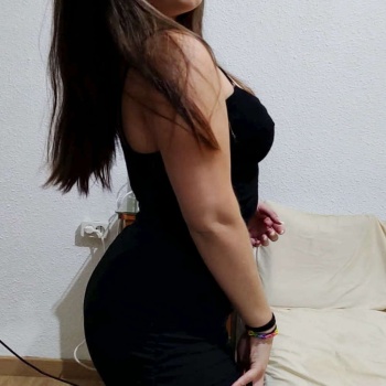 Cloe, española de 20 años. Zona centro, Alicante