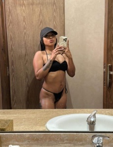 Hola soy mia