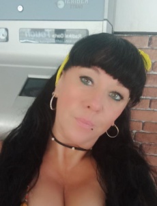Manuela madurita exuberante