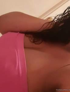 Mulata mandona busca hombre