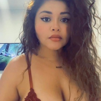 Chica exotica exuberante., Alicante