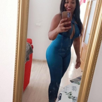 Linda colombiana, Alicante