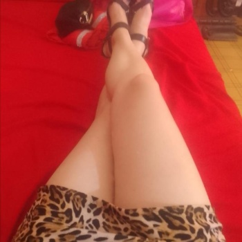 Española, rubia. Chica de muchas horas!!! Tb salidas, Alicante