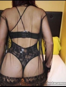 Belén latina simpática cuerpo bonito delgadita primera vez