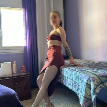 Isabel, Elche