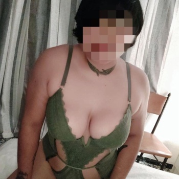 Masajista completa colombiana, Alicante