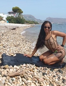 Desde brasil, naomi. Piel canela y buen