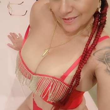 Antonella wapa delgada, Alicante