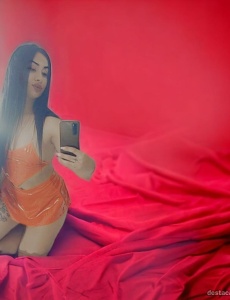 Chica dispuesta hacerte masajes inolvidables