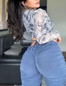 Daniela, lá mujer encantadora!