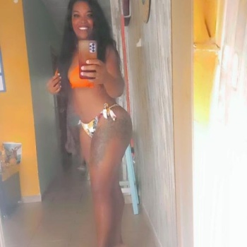 Linda masajista, Alicante
