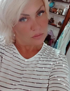 Victoria madurita trato de novios