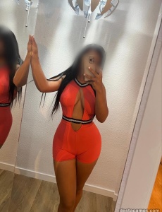 Amelia 21 años, chica latina ven a conocerme a torrevieja!