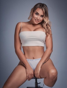 ️kaory exotica latina con un cuerpo que te volvera loco️