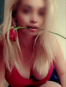 Novedad jhoana experta masajista colombiana 30 aÑos