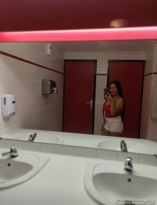 Guapa andrea latina