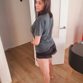 Hola, soy sara, y quiero invitarte a un, Alicante