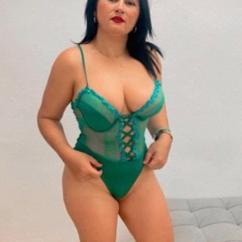 Soy larissa chica brasileña disponible! Novedad en benidorm!, Benidorm