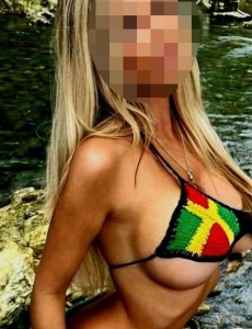 ️ ¡hola, soy kayla sofÍa! Estoy de nuevo en denia ¿te apetece una cita conmigo?