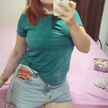 Linda ruiva, Benidorm