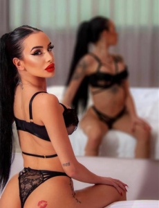 Jovencita colombiana muy sexy en torrevieja 24 horas