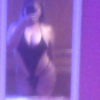 Claudia una mujer apasionada atractiva masajista, Jávea