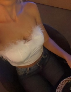 Chica espaÑola normal rubia