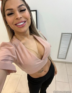Hola cariño, Me llamo Linda, tu complemento perfecto