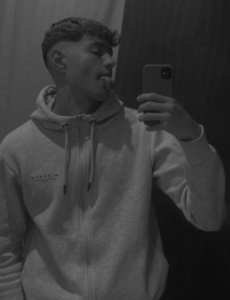 Chico joven